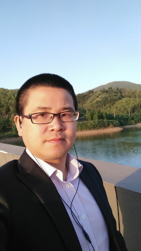 顾律师的第三张照片--寿宁交友网