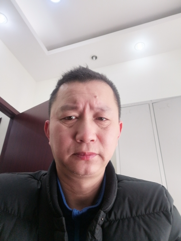 相视而笑的第一张照片--寿宁交友网