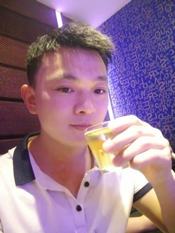 幸福的拥抱的第一张照片--寿宁交友网