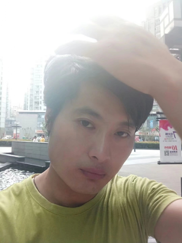 钢铁侠的第一张照片--寿宁交友网